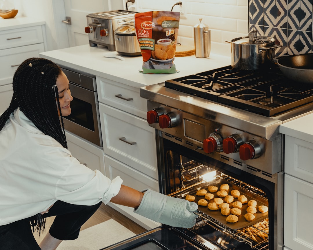 Revolutionize Your Cooking Experience with Smart Kitchen Gadgets Revolutionize Your Cooking Experience with Smart Kitchen Gadgets